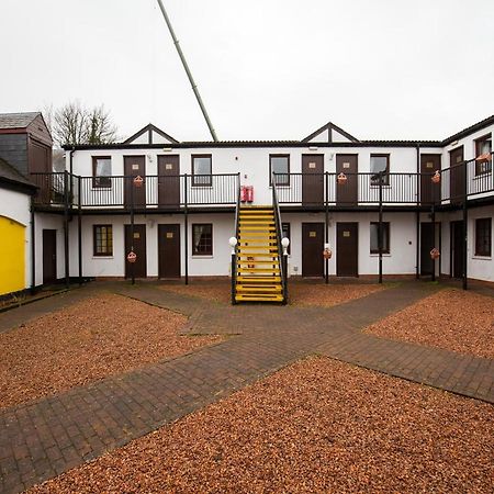 Longforgan Coaching Inn Dundee Eksteriør billede