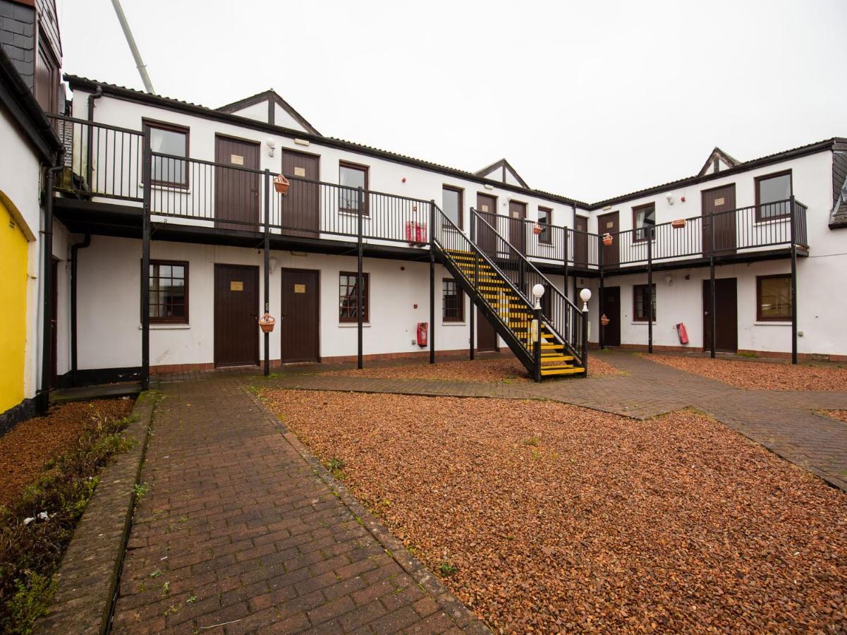 Longforgan Coaching Inn Dundee Eksteriør billede