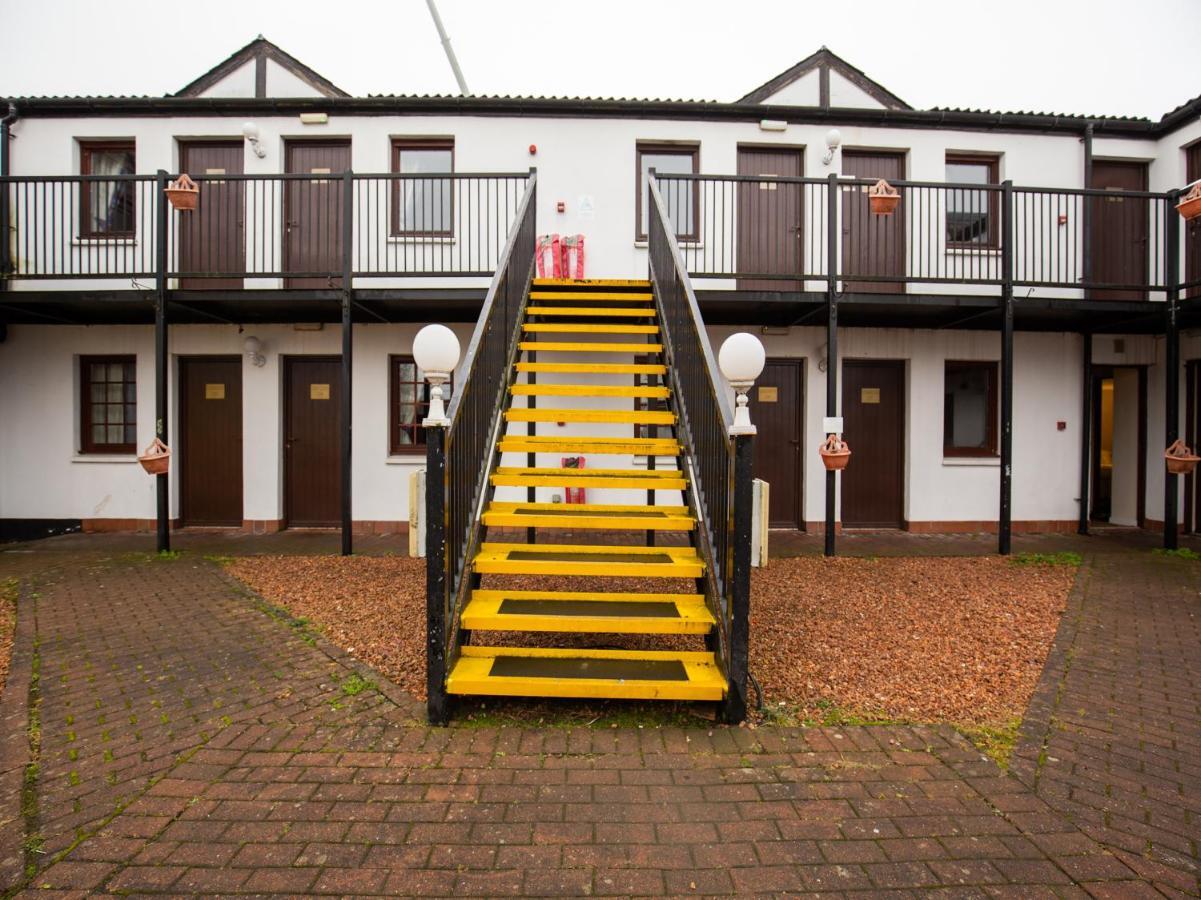Longforgan Coaching Inn Dundee Eksteriør billede