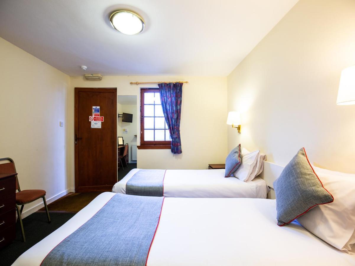 Longforgan Coaching Inn Dundee Eksteriør billede