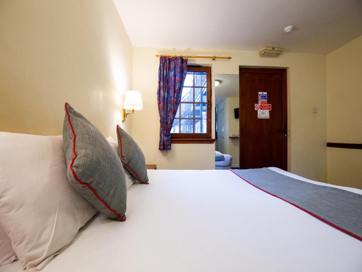 Longforgan Coaching Inn Dundee Eksteriør billede