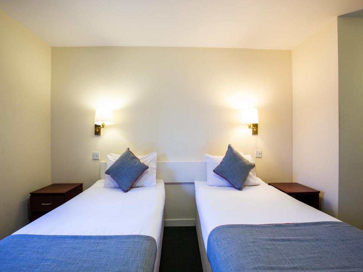 Longforgan Coaching Inn Dundee Eksteriør billede