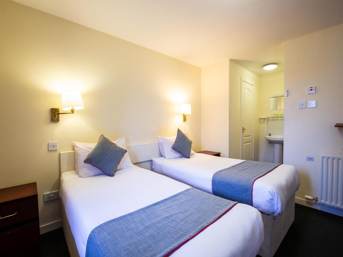 Longforgan Coaching Inn Dundee Eksteriør billede