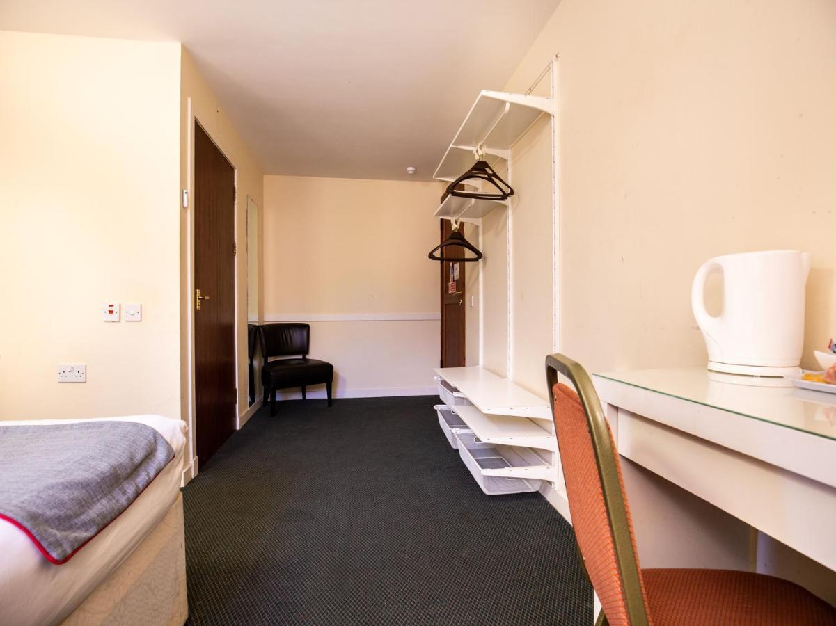 Longforgan Coaching Inn Dundee Eksteriør billede
