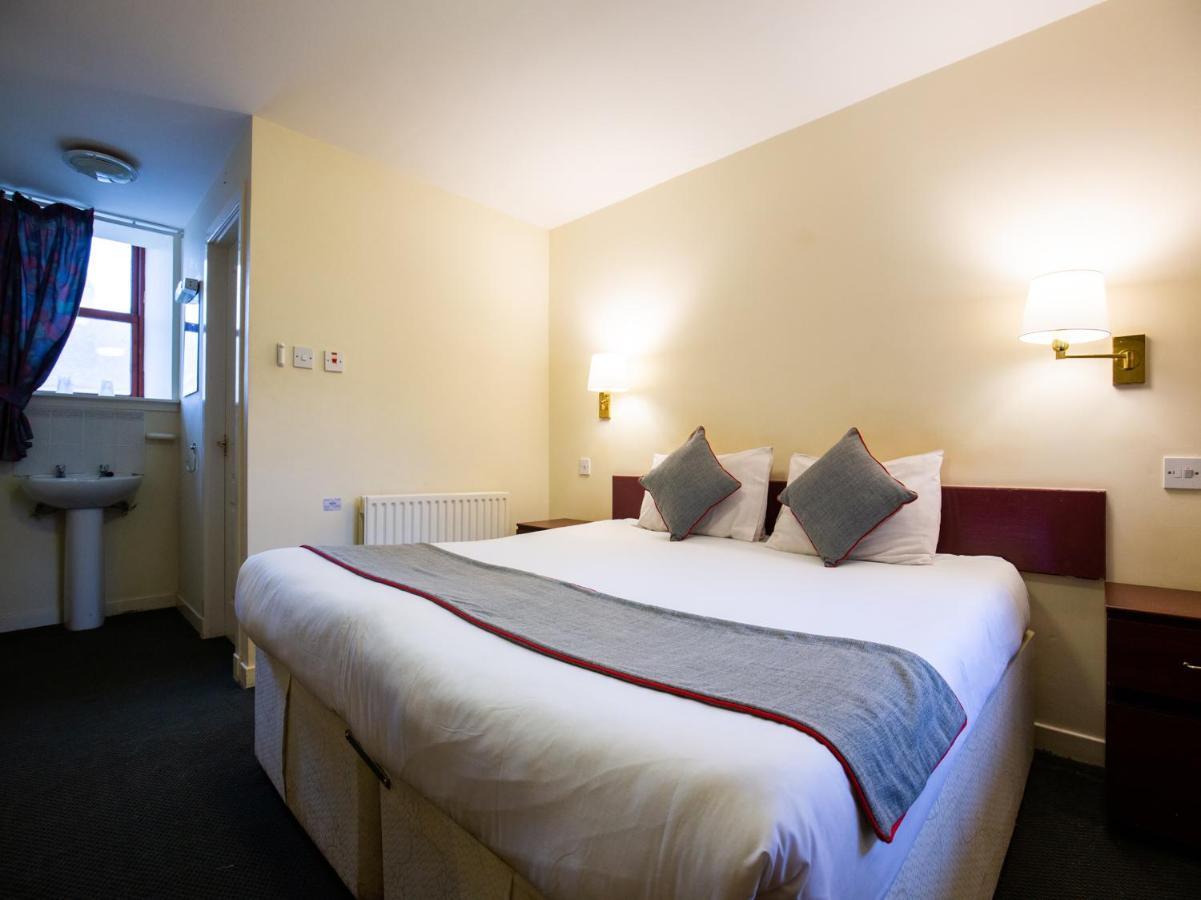 Longforgan Coaching Inn Dundee Eksteriør billede