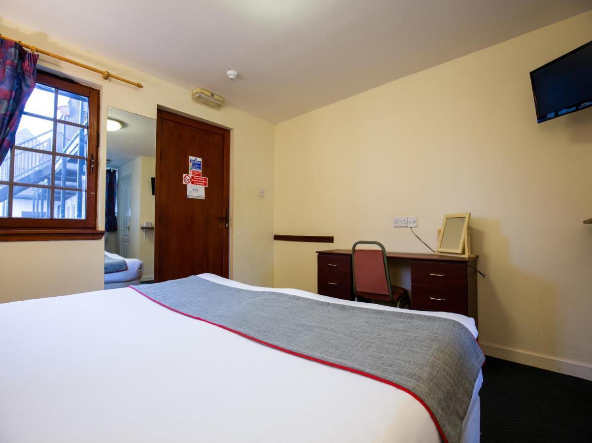 Longforgan Coaching Inn Dundee Eksteriør billede