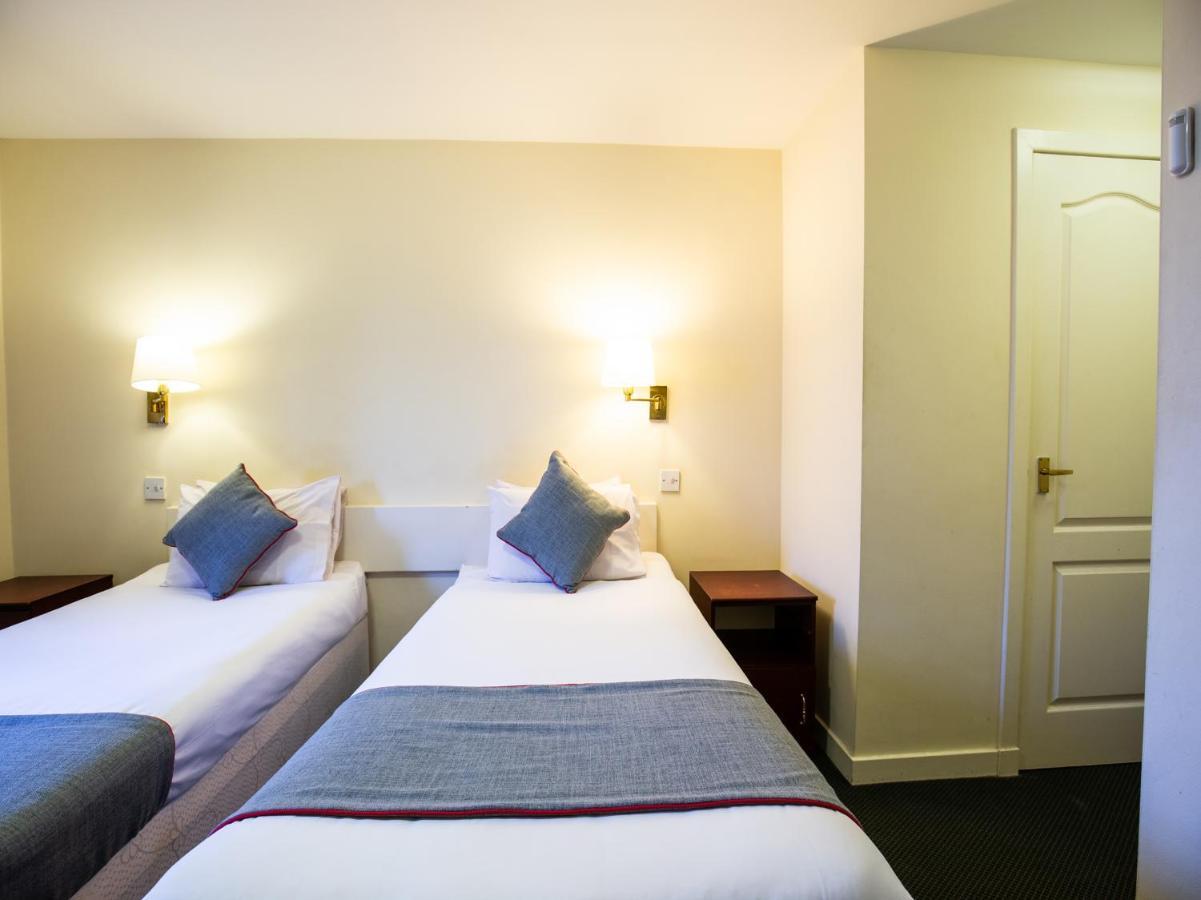 Longforgan Coaching Inn Dundee Eksteriør billede