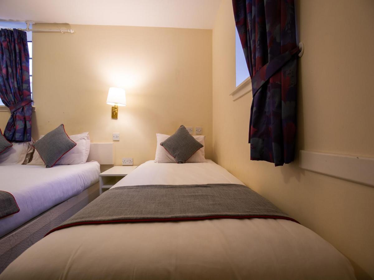 Longforgan Coaching Inn Dundee Eksteriør billede